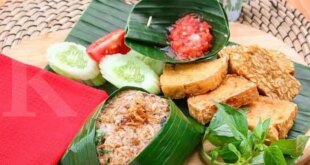 1. Nasi Tutug Oncom: Makanan Khas Sunda yang Menggoda