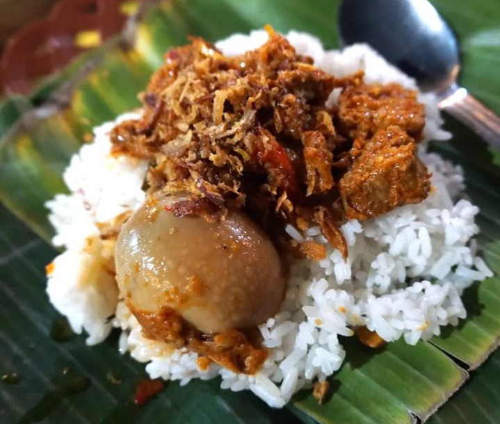 Nasi Ponggol Setan, Nasi Bungkus Khas Tegal